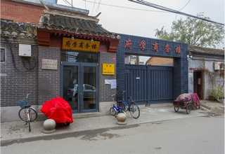 上海定制双人床厂家供应